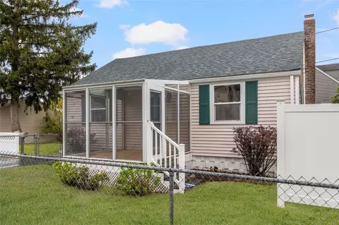 Exterior - 131 Morse Ave, Warwick, RI 02886 photo 2 of 5