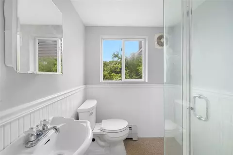 Bath - 131 Morse Ave, Warwick, RI 02886 photo 1 of 2