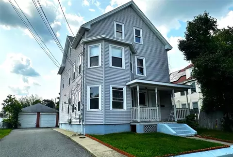 257 Doric Ave, Cranston, RI 02910