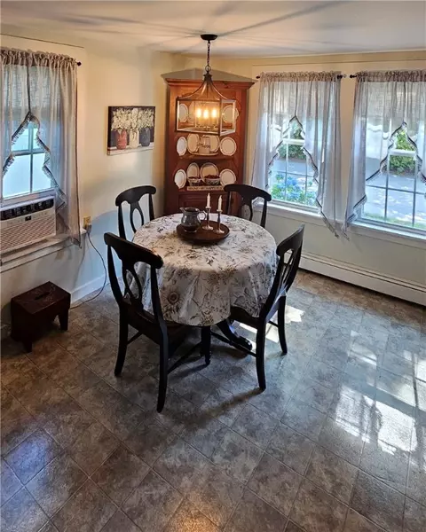 41 Casino Ave, Burrillville, RI 02839 photo 10