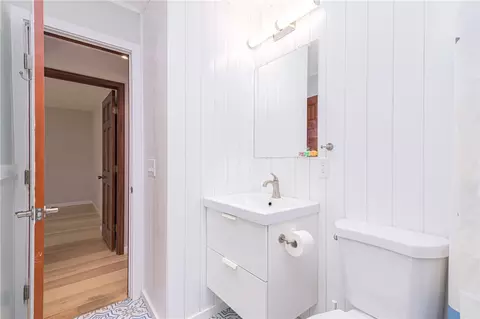 66 Sloop St, Jamestown, RI 02835 photo 13