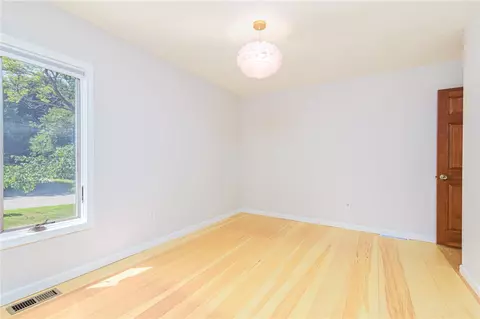 66 Sloop St, Jamestown, RI 02835 photo 18