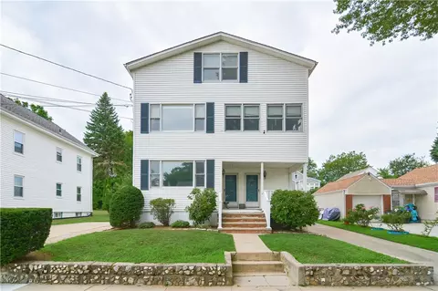 170 Kimball St, Providence, RI 02909