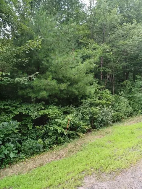 185 Pine Swamp Rd, Cumberland, RI 02864