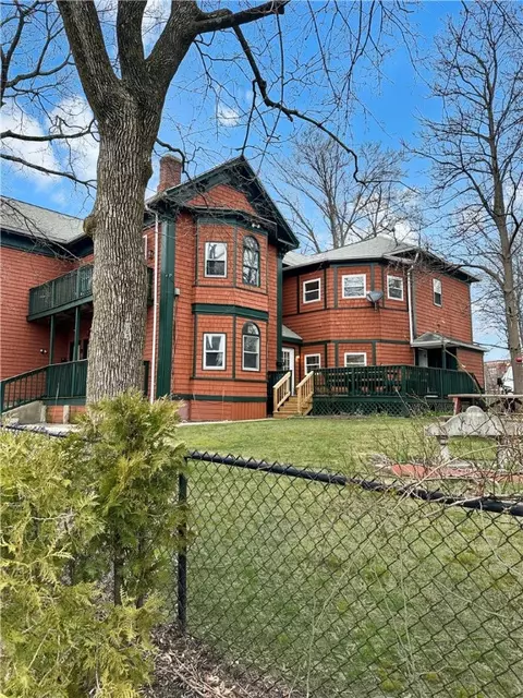 76 Hamlet Ave, Woonsocket, RI 02895 photo 36