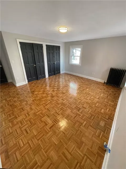 76 Hamlet Ave, Woonsocket, RI 02895 photo 17