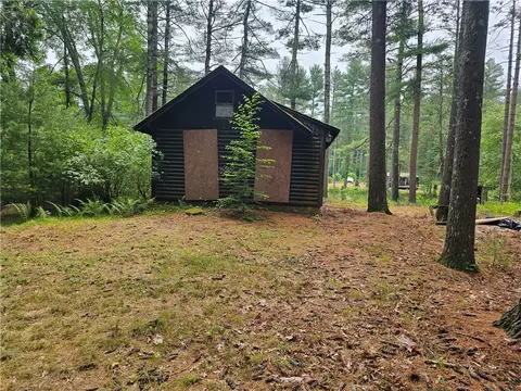 13 Safari Rd, Glocester, RI 02814