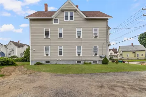 377 Elm St, Woonsocket, RI 02895 photo 6
