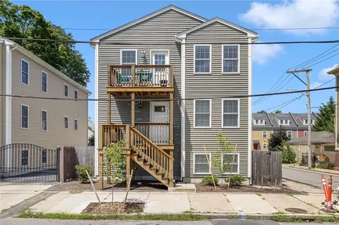 19 Arch St, Providence, RI 02907