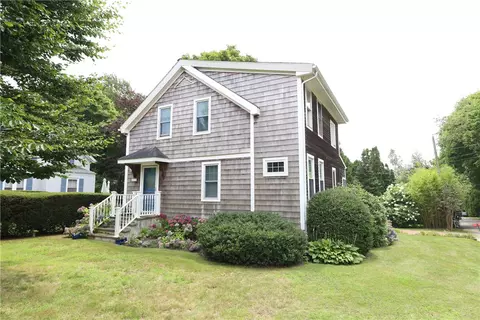 209 Narragansett Ave, Jamestown, RI 02835