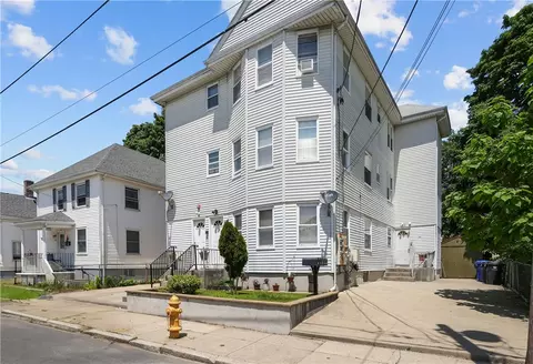 18 Coyle Ave, Pawtucket, RI 02860
