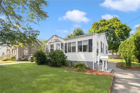 Exterior - 11 Frederick St, Warwick, RI 02888 photo 4 of 5