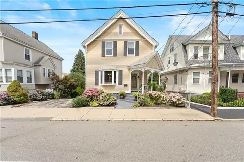 13 Fifth St, East Providence, RI 02914