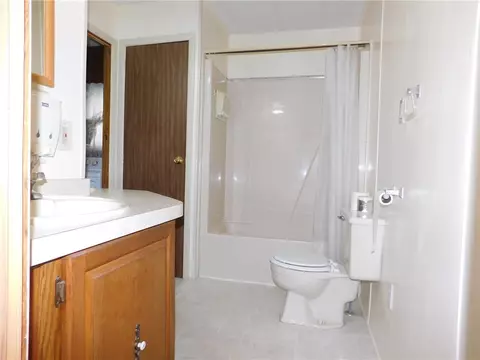 13 Lane E Ln, Coventry, RI 02816 photo 15