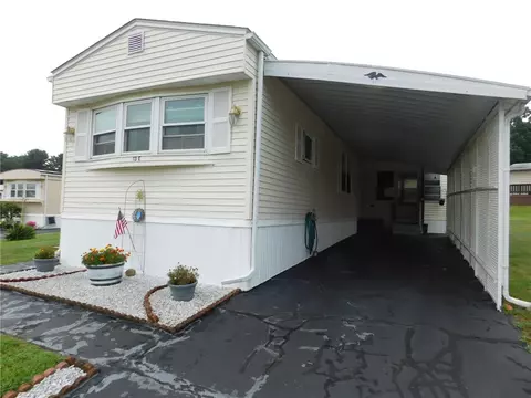 13 Lane E Ln, Coventry, RI 02816 photo 23