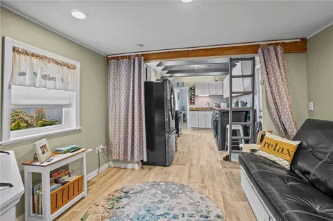 57 Oniska St, Warwick, RI 02888 photo 19
