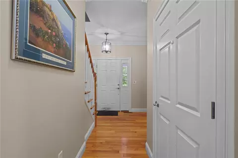 27 Windmill Dr, South Kingstown, RI 02879 photo 12