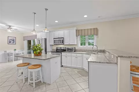 27 Windmill Dr, South Kingstown, RI 02879 photo 17