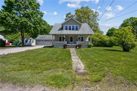 3691 Kingstown Rd, South Kingstown, RI 02892