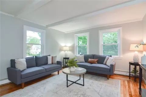 39 Sowamsett Ave, Warren, RI 02885 photo 19