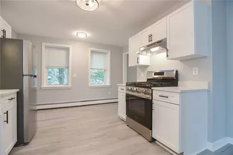 39 Sowamsett Ave, Warren, RI 02885 photo 38