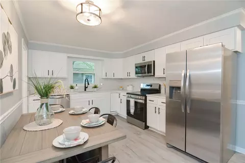 39 Sowamsett Ave, Warren, RI 02885 photo 22