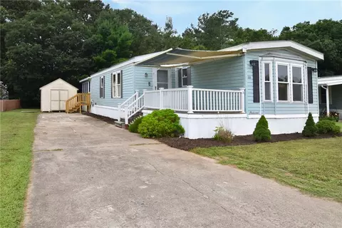 133 Holiday Ct, South Kingstown, RI 02879