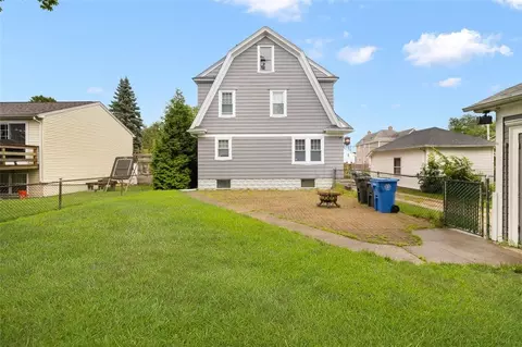 201 S Clarendon St, Cranston, RI 02910