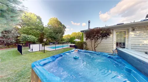 71 Duchess St, Warwick, RI 02886 photo 39