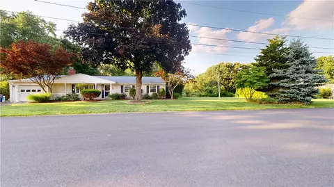 71 Duchess St, Warwick, RI 02886 photo 48