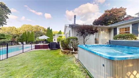 71 Duchess St, Warwick, RI 02886 photo 40