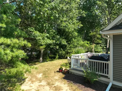 14 Crestview Dr, Westerly, RI 02891 photo 28