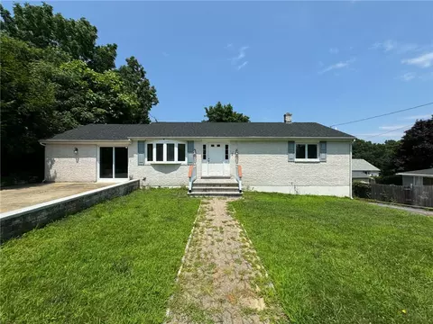 Exterior - 2 Michael Ct, Coventry, RI 02816 photo 12 of 12