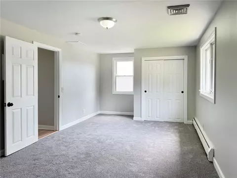 Bedroom - 2 Michael Ct, Coventry, RI 02816 photo 6 of 10
