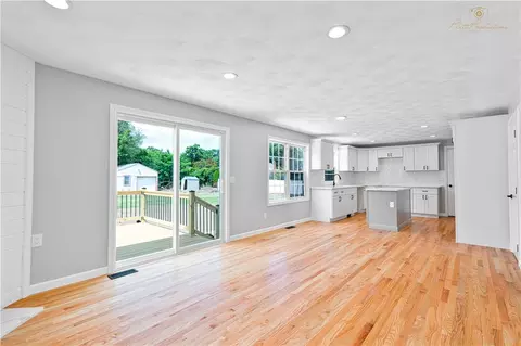 Living - 11 Leah Dr, Cranston, RI 02921 photo 1 of 5