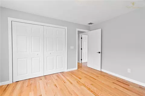 Bedroom - 11 Leah Dr, Cranston, RI 02921 photo 2 of 4