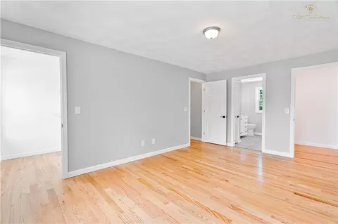 Bedroom - 11 Leah Dr, Cranston, RI 02921 photo 4 of 4