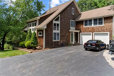 50 Ridge Dr, Exeter, RI 02822 photo 2