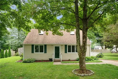 56 N Woody Hill Rd, Westerly, RI 02808