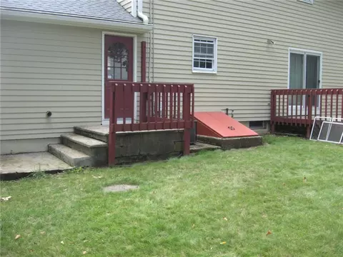 Exterior - 18 Bridgette Ln, Westerly, RI 02891 photo 8 of 9