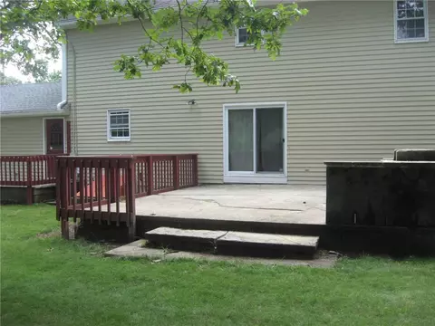 Exterior - 18 Bridgette Ln, Westerly, RI 02891 photo 7 of 9