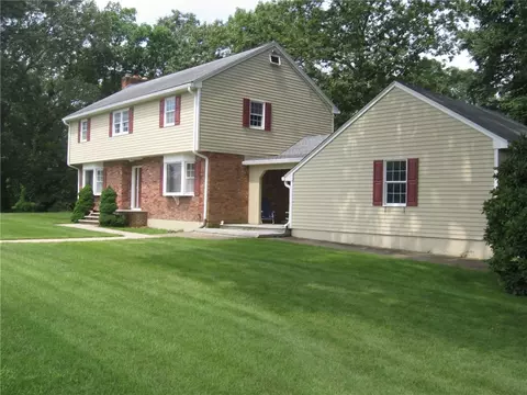 Exterior - 18 Bridgette Ln, Westerly, RI 02891 photo 2 of 9