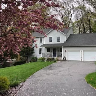 174 Highland Ave, Warwick, RI 02886