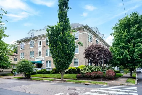 320 Wayland Ave #9, Providence, RI 02906