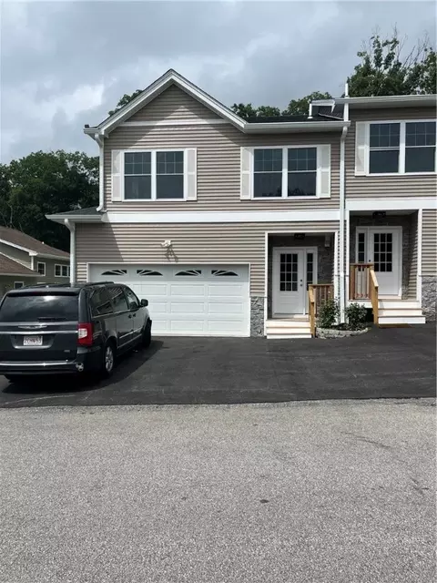 19 Joe Fromms Way, West Warwick, RI 02893