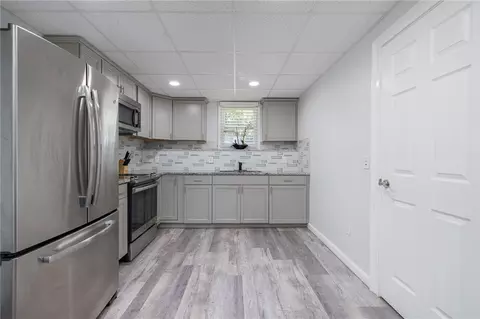 4 Dixie Ave, Warwick, RI 02889 photo 25