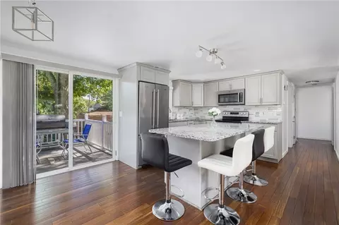 4 Dixie Ave, Warwick, RI 02889 photo 11