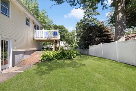 4 Dixie Ave, Warwick, RI 02889 photo 31