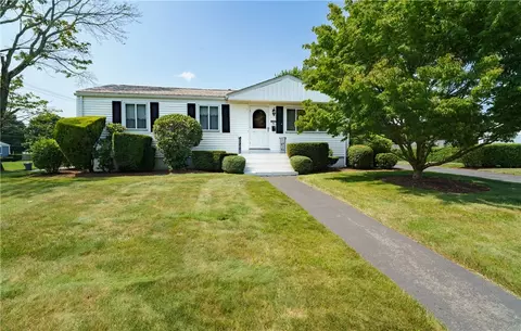 Exterior - 113 Potomac Rd, Warwick, RI 02888 photo 2 of 7