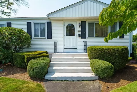 113 Potomac Rd, Warwick, RI 02888